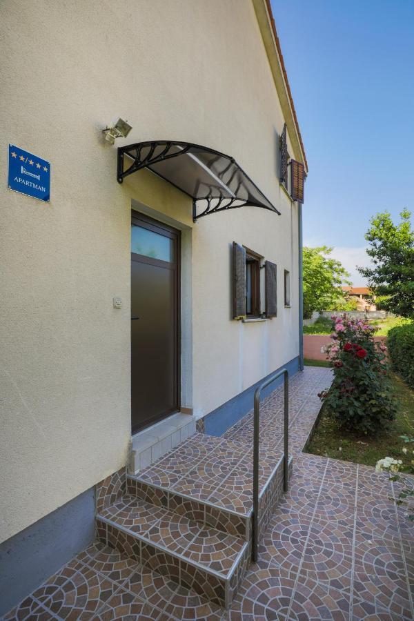 Center Of Fazana Apartments Katarina Exterior foto